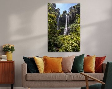 Sekumpul Wasserfall, grüne schlucht in Buleleng, Bali, Indonesien