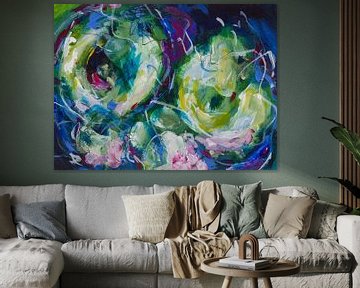 Glowing and growing - contrast and colour in an abstract painting