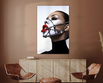 Digital erstellt sehr schöne Frau mit bizarren Fetisch Maske in High Fashion Stil von Art Bizarre