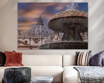 Kuppel des Petersdoms auf dem Petersplatz in der Vatikanstadt von gaps photography