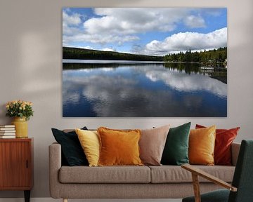 Reflectie op het meer in de herfst van Claude Laprise