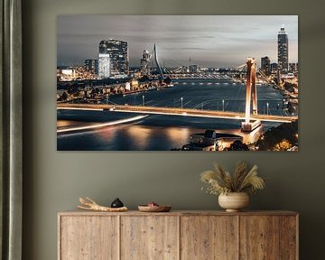 Skyline Rotterdam net na zonsondergang - Industrial edit (16:9) van Daan Duvillier