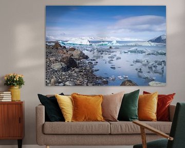 Ice floes from the Vatnajökull glacier in Iceland by gaps photography