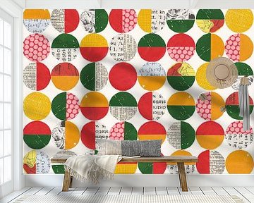 Geo Pop Cirkels (staand) - geometrisch pop art collage van Aribombari - Ariane Nijssen