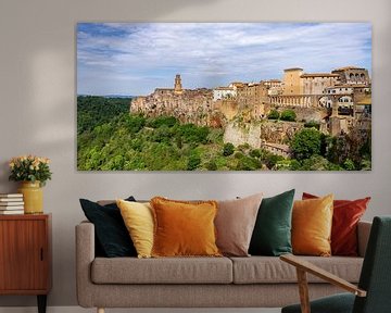 Panorama van Pitigliano, Toscane,Italië van Adelheid Smitt
