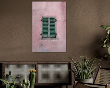Die Farben von Elba | Fotodruck türkis Fenster rosa Wand | Italien Reisefotografie von HelloHappylife