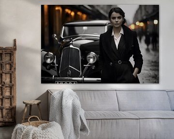 Portrait de femme avec une voiture ancienne #1 sur Skyfall