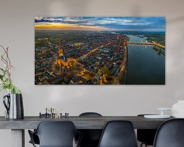 Kampen am Ufer des Flusses IJssel bei Sonnenuntergang von Sjoerd van der Wal Fotografie