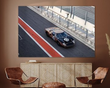 Ford GT40 dans la voie des stands sur The Wandering Piston