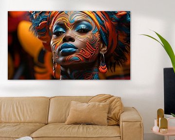 Porträt einer afrikanischen Frau mit bemaltem Gesicht von Animaflora PicsStock