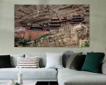 Het Xuankong Si hangende klooster bij Datong in China van Roland Brack