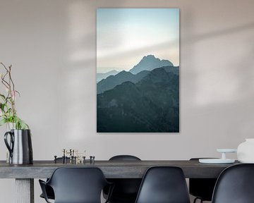 Silhouet van de bergen in de Allgäuer Alpen van Leo Schindzielorz
