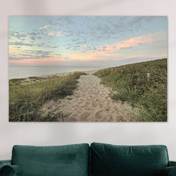 Landschaft holländischer Strand mit schönem farbigen Himmel von Dyon Koning