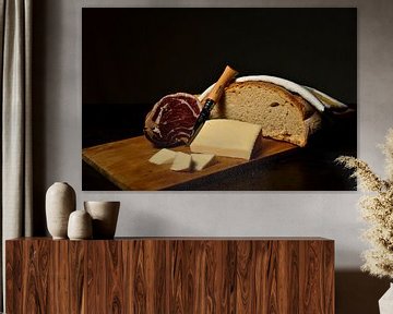 Stilleven brood, ham en kaas van Lies Nierop Fotografie