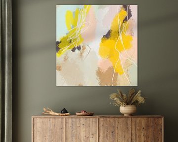 Modern abstract kleurrijk schilderij in pastelkleuren. Geel, wit, roze, beige, lichtblauw van Dina Dankers