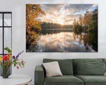 Fine Art landschap van de zonsopkomst aan het water in de herfst van John van de Gazelle fotografie