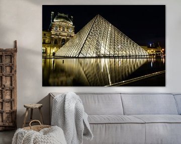 Louvre by Night 1