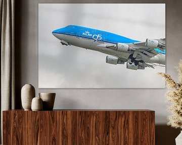 Abflug KLM Boeing 747-400 "City of Jakarta". von Jaap van den Berg