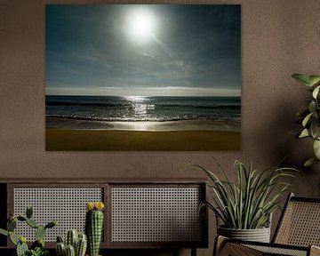 Rustig beeld met zicht op zee en strand in de Algarve van ross_impress