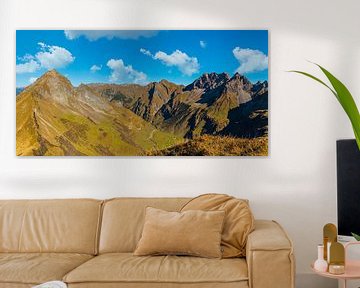 Bergpanorama im Herbst von den Allgäuer Alpen