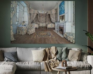 Prachtige verlaten slaapkamer in een verlaten kasteel - urbex van Martijn Vereijken