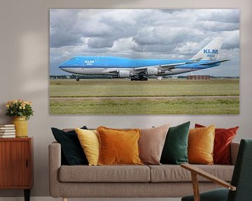 KLM Boeing 747-400 City of Johannesburg. by Jaap van den Berg
