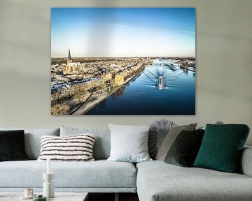 Vue de la ville de Kampen sur la rivière IJssel par un froid soleil d'hiver sur Sjoerd van der Wal Photographie