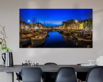 Groningen  - Blauwe uur in Noorderhaven van Ardi Mulder