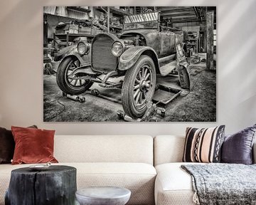 The Old Garage by Martin Bergsma