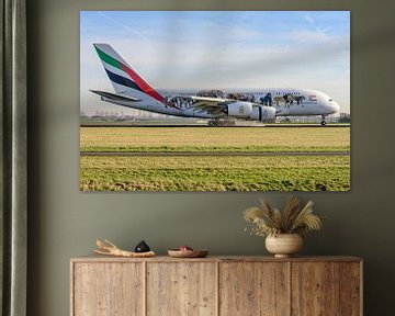 Emirates Airbus A380 met United for Wildlife livery. van Jaap van den Berg