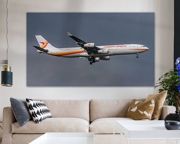 Airbus A340-300 van Surinam Airways. van Jaap van den Berg