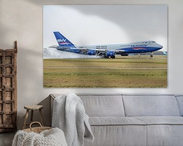 Aserbaidschan Cargo Silkway's Boeing 747-8 Fracht. von Jaap van den Berg