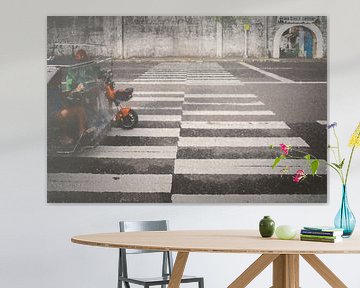 Tricycle crossing by André Scherpenberg