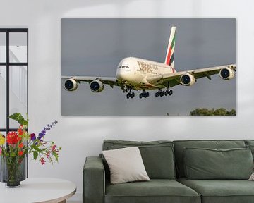 Landende Emirates Airbus A380-800.