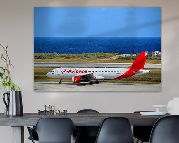 Vliegtuig van Avianca geland in Curaçao van Karel Frielink