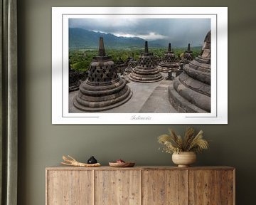 Onweer over Borobudur van Richard Wareham