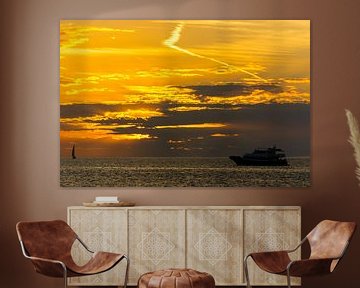 USA, Florida, Painted orange dramatic sky sunset with yacht by adventure-photos