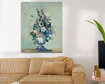 Bloemen in een rococovaas, Paul Cézanne van Meesterlijcke Meesters