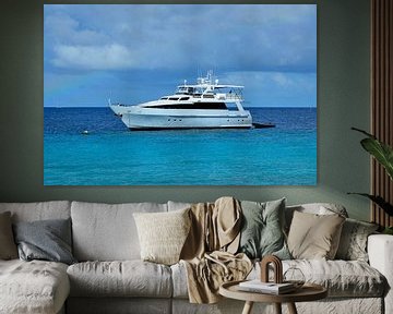 Yacht Serendipity at Klein Curacao by Karel Frielink