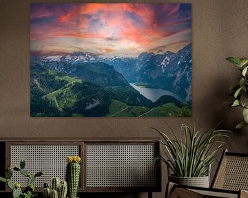 Blick über die Berge im Salzkammergut, Österreich von Animaflora PicsStock