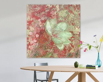 Blüte und Trauben mit rotem Hintergrund von Claudia Gründler
