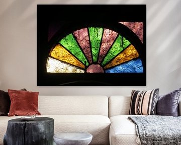 Window with stained glass by Nicole - Creative like Nomads