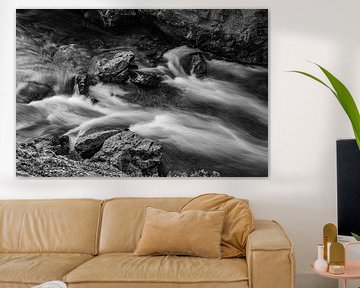 Langzeitbelichteter Wasserfall von Jules Captures - Photography by Julia Vermeulen