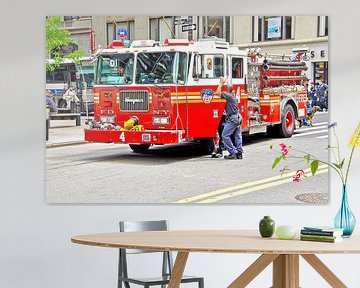 Manhattan New York Fire Truck van Frans van Huizen