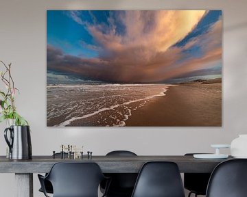 Roze wolken boven zee van Yanuschka Fotografie | Noordwijk