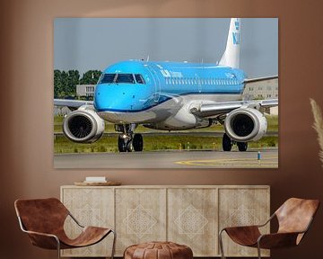 KLM Cityhopper Embraer ERJ-190. van Jaap van den Berg