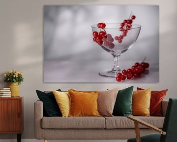 Red berries - still life by Angeline van de Kerkhof