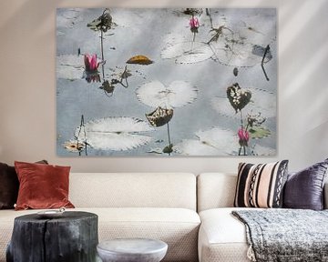 Lotusblumen auf dem Wasser von Anouschka Hendriks