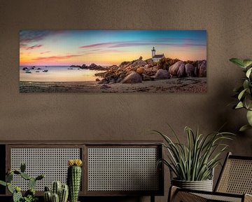 Sonnenuntergang am Leuchtturm Pontusval in der Bretagne von FineArt Panorama Fotografie Hans Altenkirch