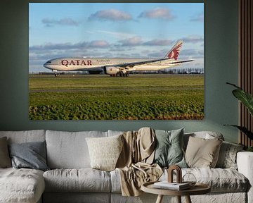 Qatar Boeing 777 Polderlandebahn Schiphol von Arthur Bruinen